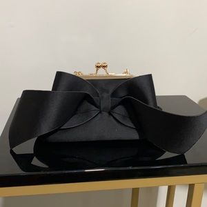 Black Clutch